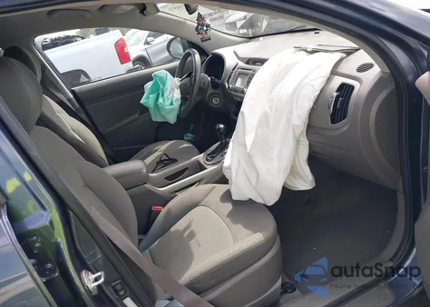 2015 Kia Sportage Ex z USA, uszkodzony, nr VIN KNDPCCAC5F7759808